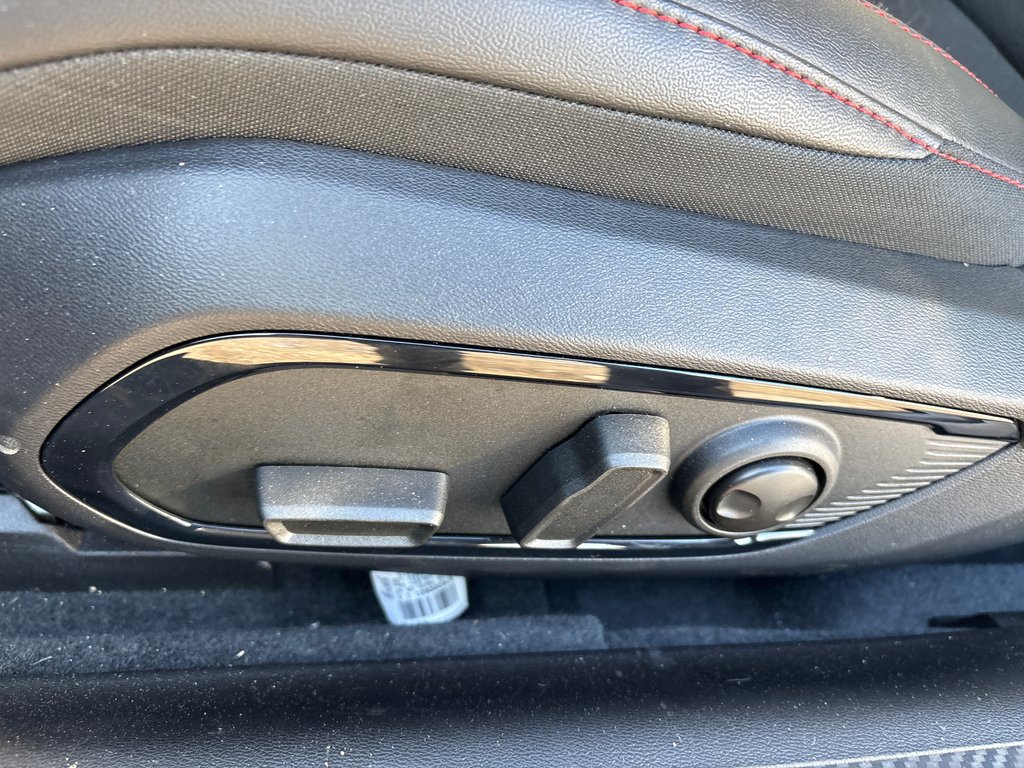 2026 Dodge Charger 2-Doors SCAT PACK in Paspébiac, Quebec - 12 - w1024h768px