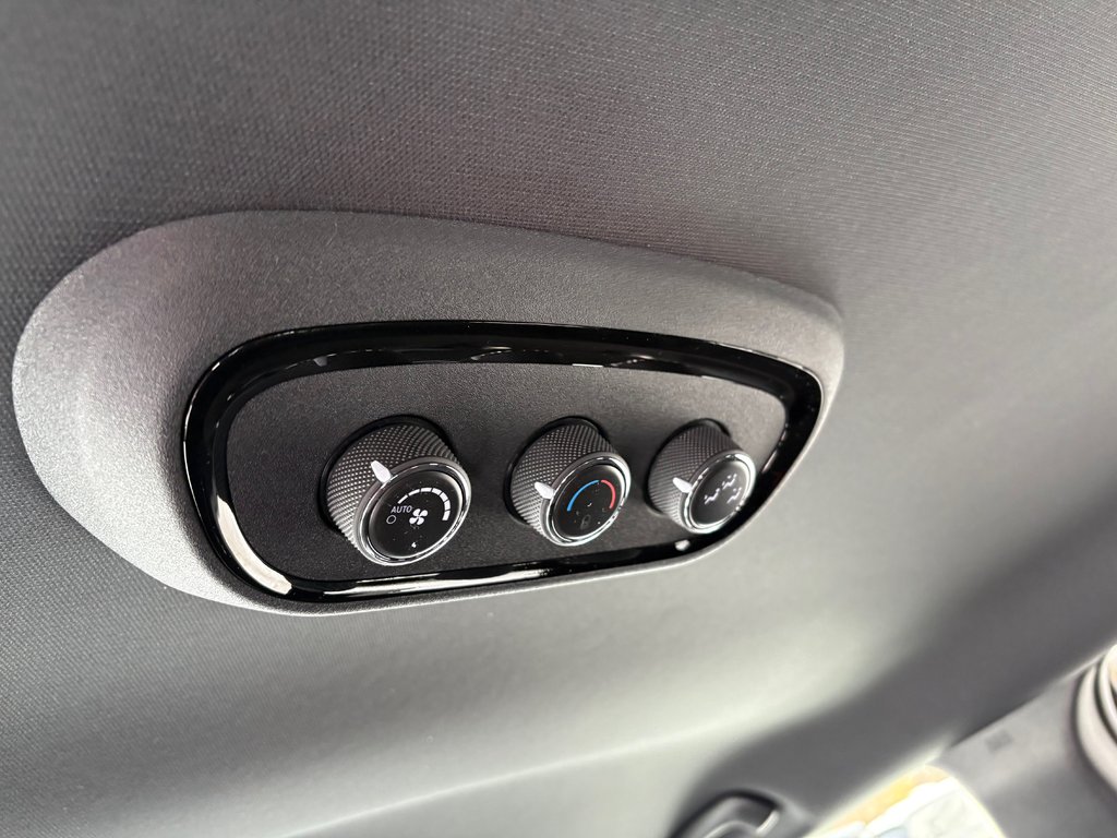 2026 Dodge Durango GT in Paspébiac, Quebec - 11 - w1024h768px