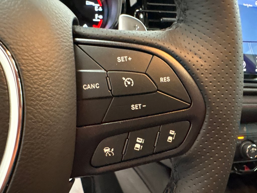 2026 Dodge Durango GT PLUS in Paspébiac, Quebec - 21 - w1024h768px