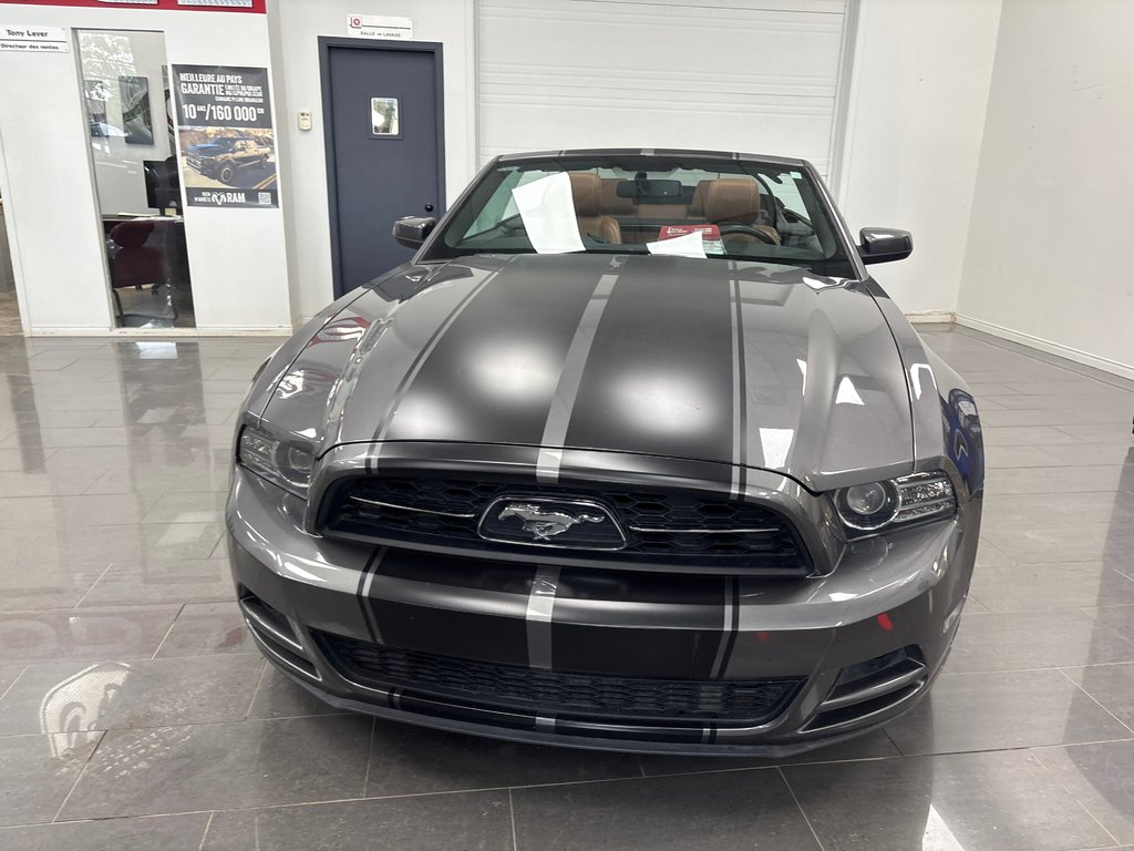 2013 Ford Mustang V6 Premium in Paspébiac, Quebec - 2 - w1024h768px