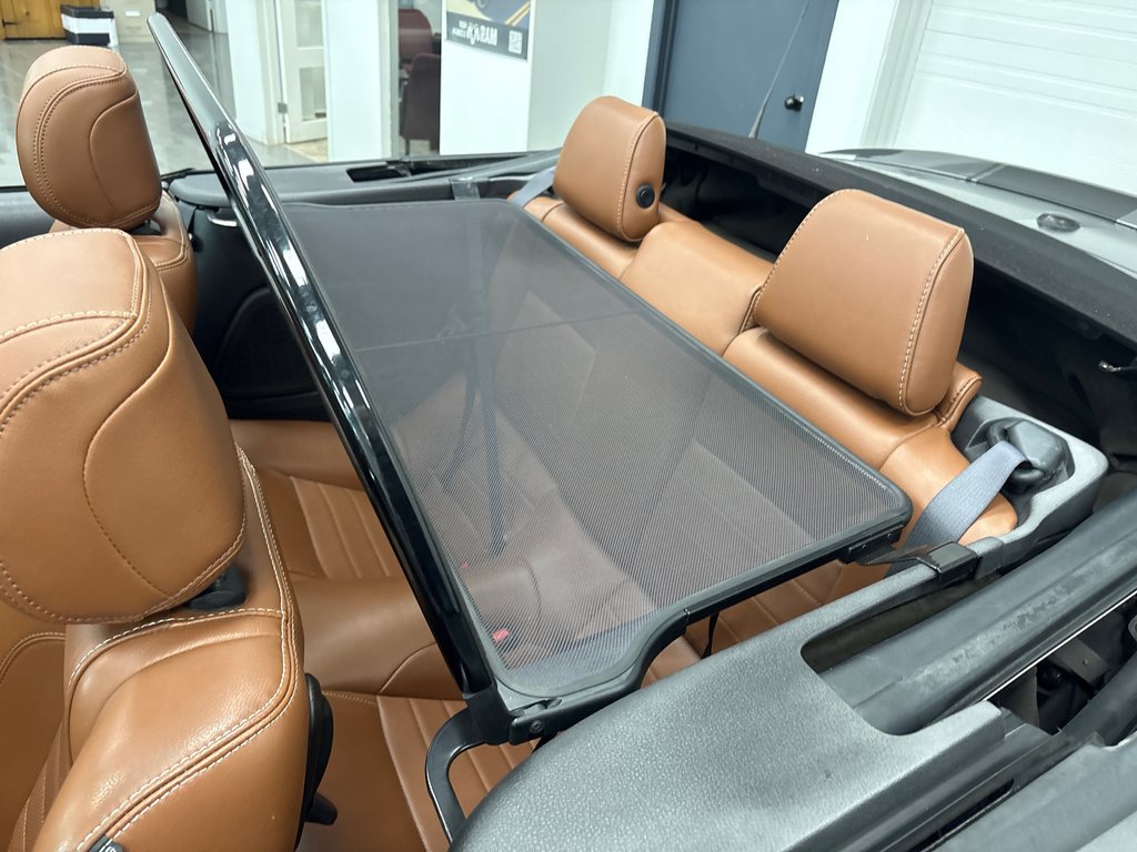 2013 Ford Mustang V6 Premium in Paspébiac, Quebec - 10 - w1024h768px