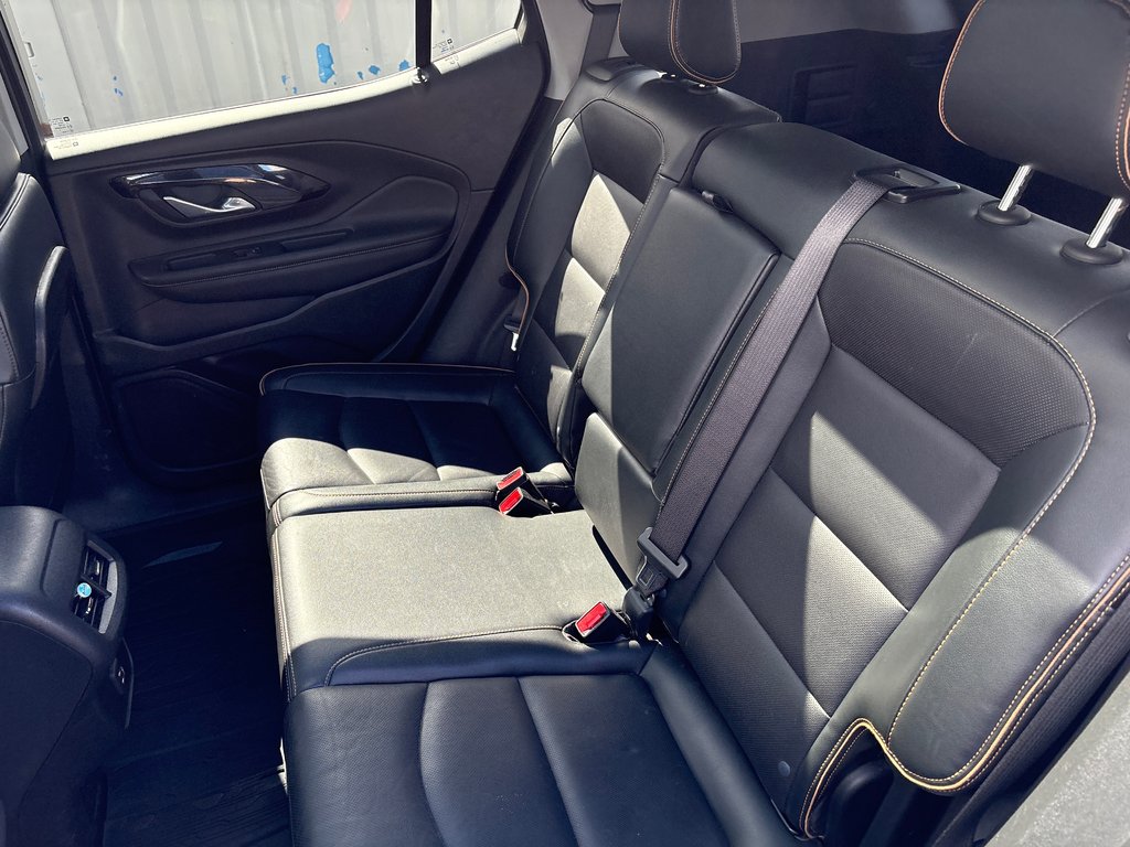 GMC Terrain AT4 2023 à Paspébiac, Québec - 9 - w1024h768px
