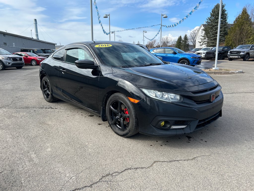 2016  Civic Coupe LX in Chandler, Quebec - 3 - w1024h768px