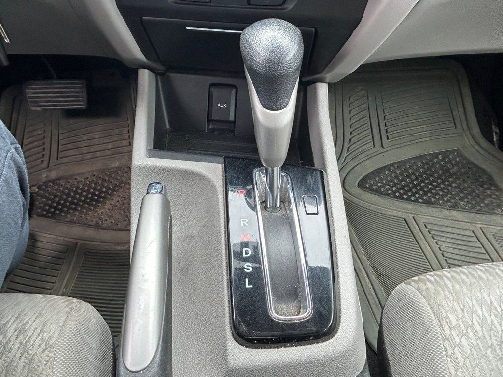 2015  Civic Sedan LX in Paspébiac, Quebec - 19 - w1024h768px