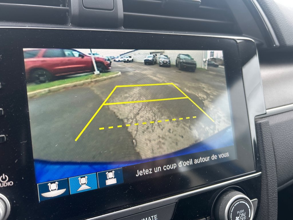 Honda Civic Sedan LX 2021 à Paspébiac, Québec - 16 - w1024h768px