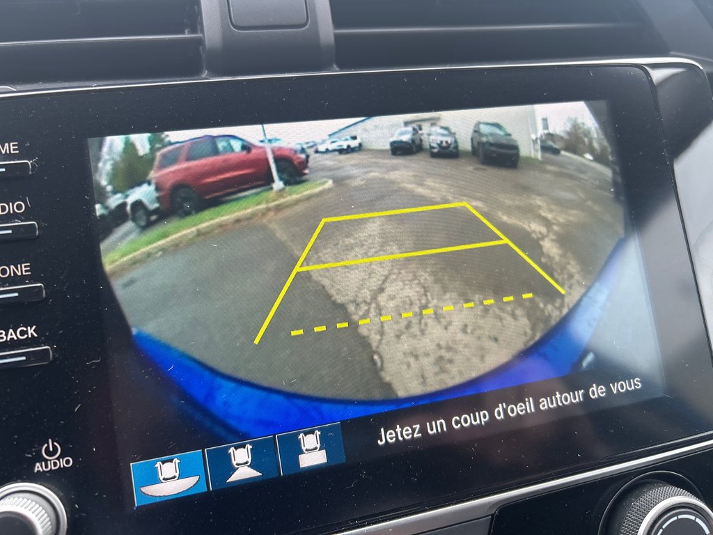 Honda Civic Sedan LX 2021 à Paspébiac, Québec - 15 - w1024h768px