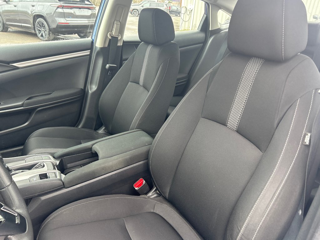 Honda Civic Sedan LX 2021 à Paspébiac, Québec - 11 - w1024h768px