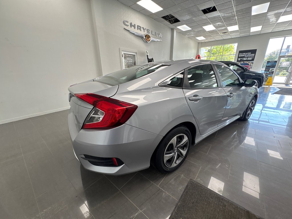 2021 Honda Civic Sedan LX in Paspébiac, Quebec - 5 - w1024h768px