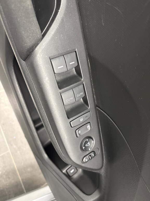 2021 Honda Civic Sedan LX in Paspébiac, Quebec - 19 - w1024h768px