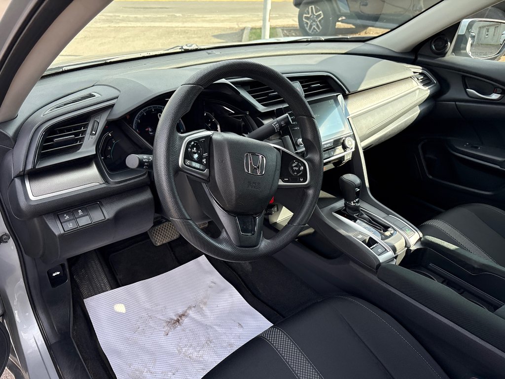 Honda Civic Sedan LX 2021 à Paspébiac, Québec - 10 - w1024h768px