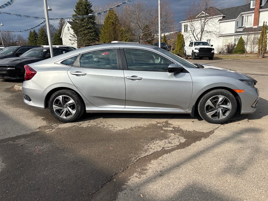 Honda Civic Sedan LX 2021 à Paspébiac, Québec - 4 - w1024h768px