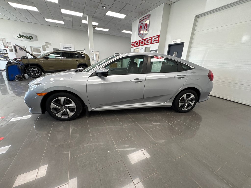 2021 Honda Civic Sedan LX in Paspébiac, Quebec - 8 - w1024h768px