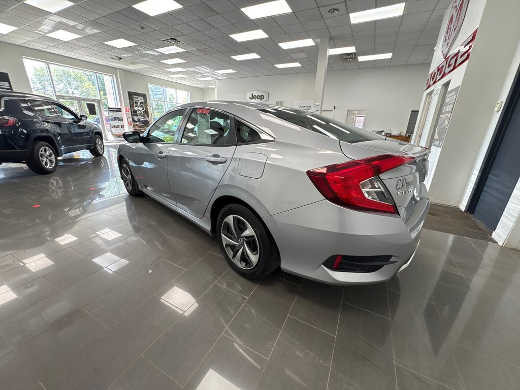 2021 Honda Civic Sedan LX in Paspébiac, Quebec - 7 - w1024h768px