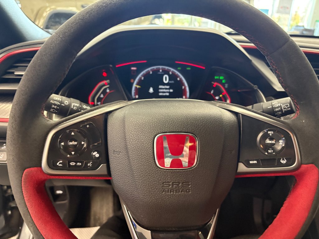 2021 Honda Civic Type R in Paspébiac, Quebec - 16 - w1024h768px
