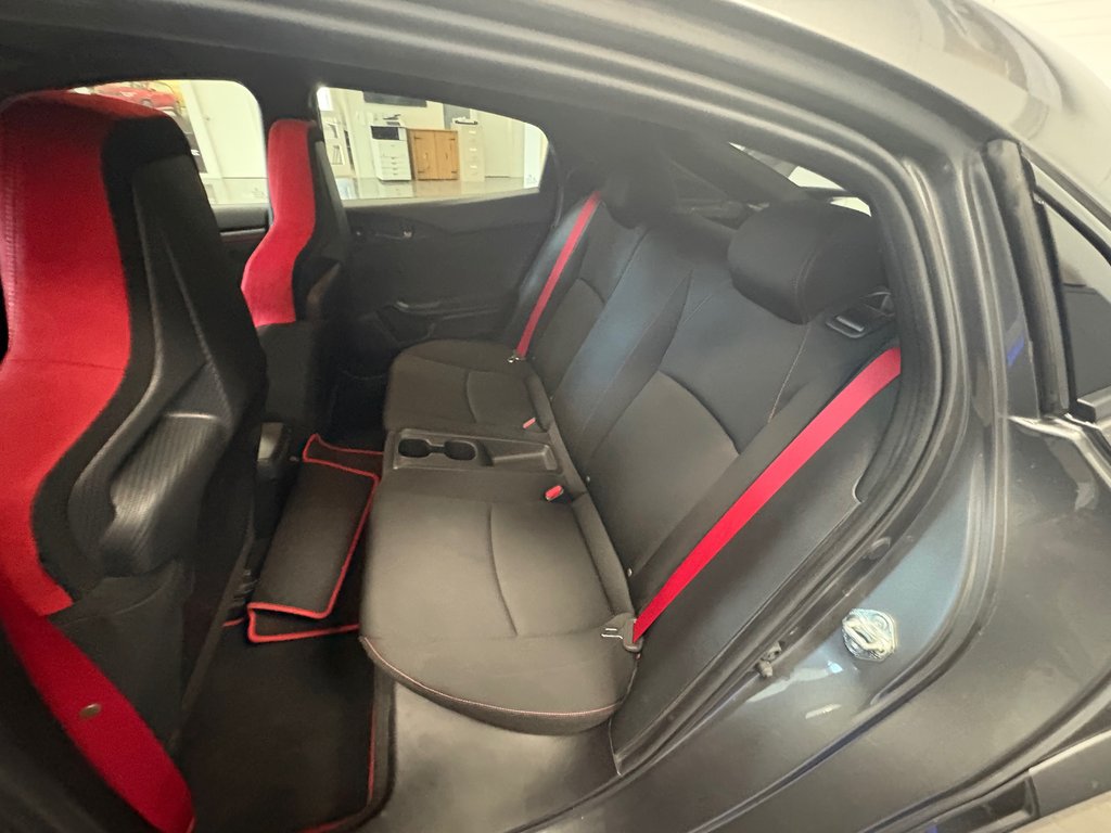 2021 Honda Civic Type R in Paspébiac, Quebec - 10 - w1024h768px