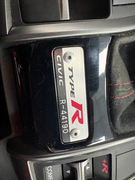 2021 Honda Civic Type R in Paspébiac, Quebec - 19 - w1024h768px