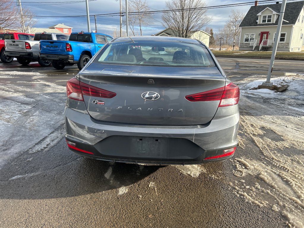 2020 Hyundai Elantra Essential in Paspébiac, Quebec - 5 - w1024h768px