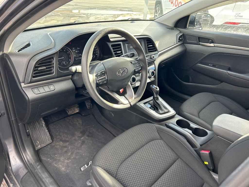 2020 Hyundai Elantra Essential in Paspébiac, Quebec - 8 - w1024h768px