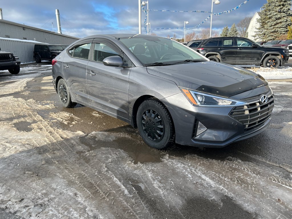 2020 Hyundai Elantra Essential in Paspébiac, Quebec - 3 - w1024h768px