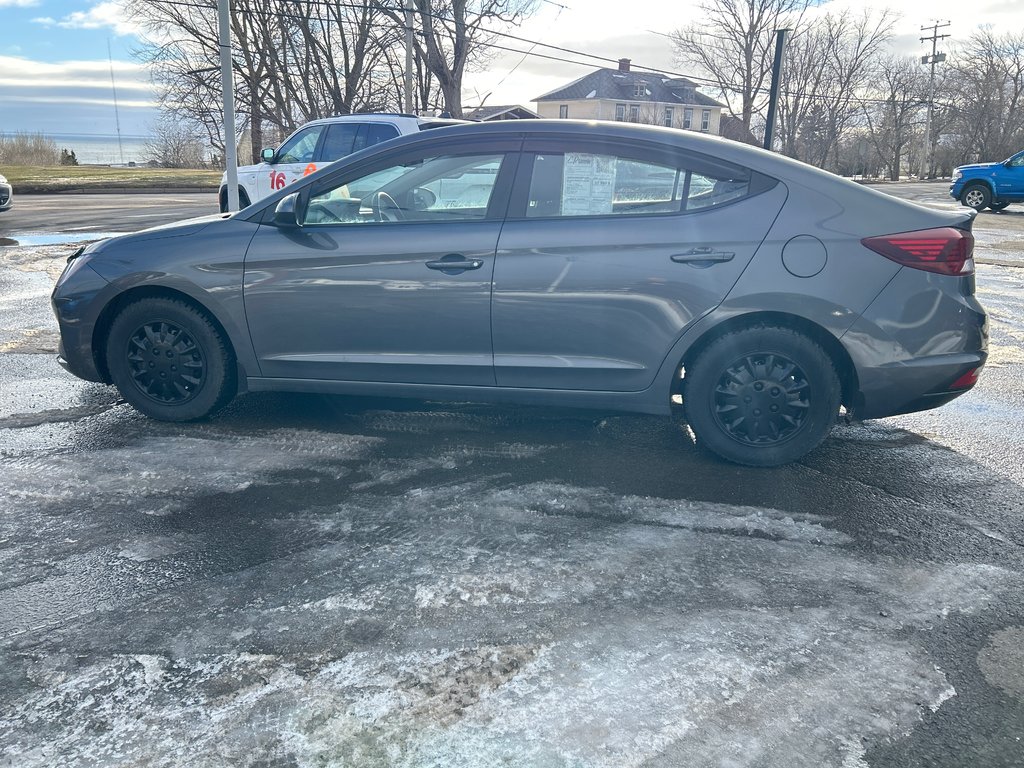 2020 Hyundai Elantra Essential in Paspébiac, Quebec - 7 - w1024h768px