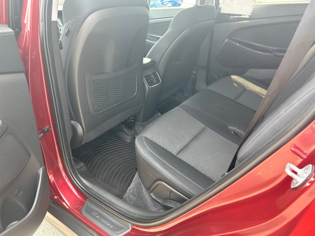 Hyundai Tucson Premium 2016 à Chandler, Québec - 10 - w1024h768px