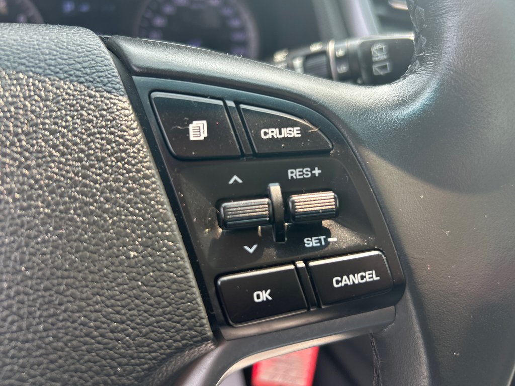Hyundai Tucson Premium 2016 à Chandler, Québec - 15 - w1024h768px