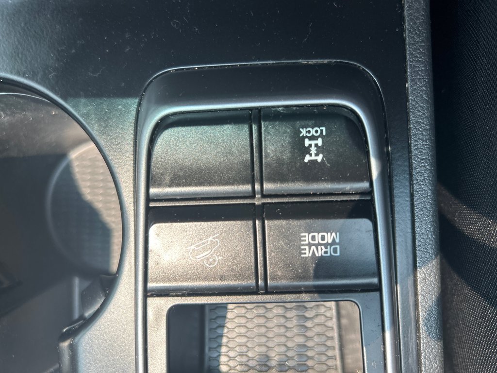 Hyundai Tucson Premium 2016 à Chandler, Québec - 21 - w1024h768px