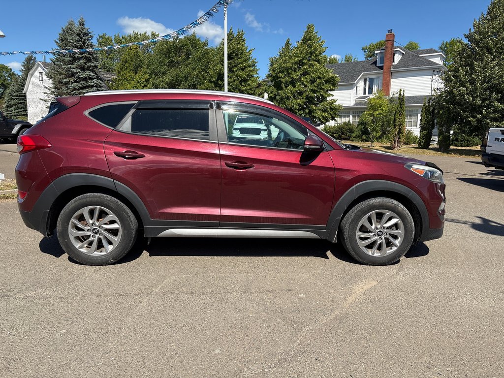 2017 Hyundai Tucson Premium in Chandler, Quebec - 4 - w1024h768px
