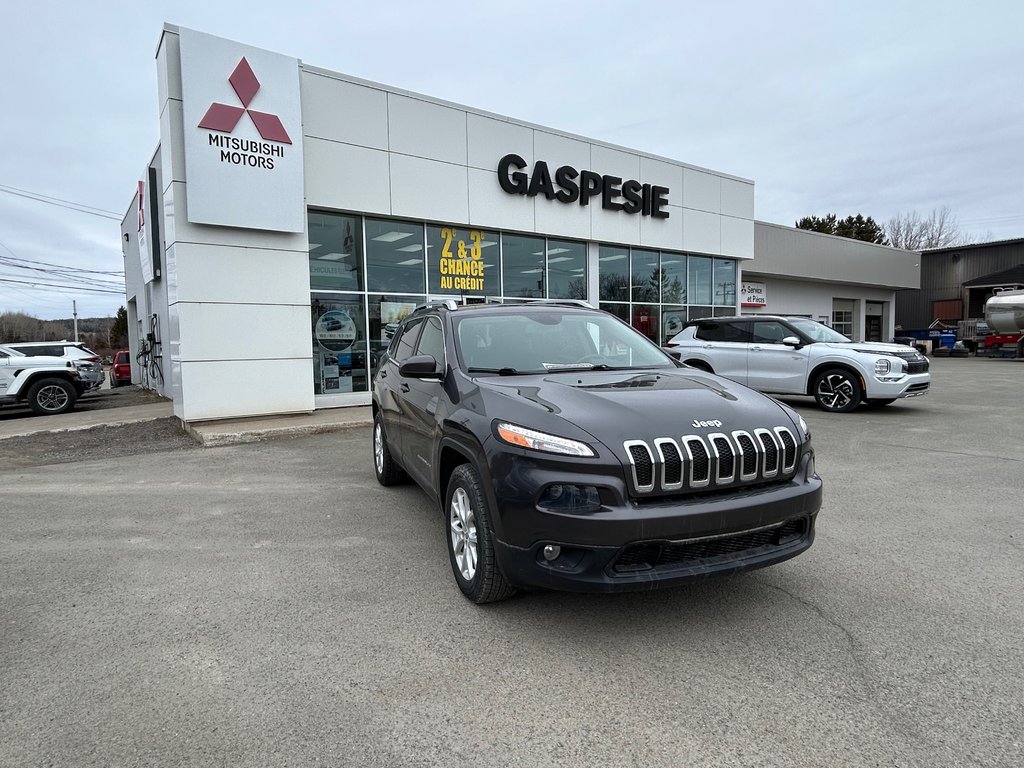 2016  Cherokee North in Chandler, Quebec - 1 - w1024h768px