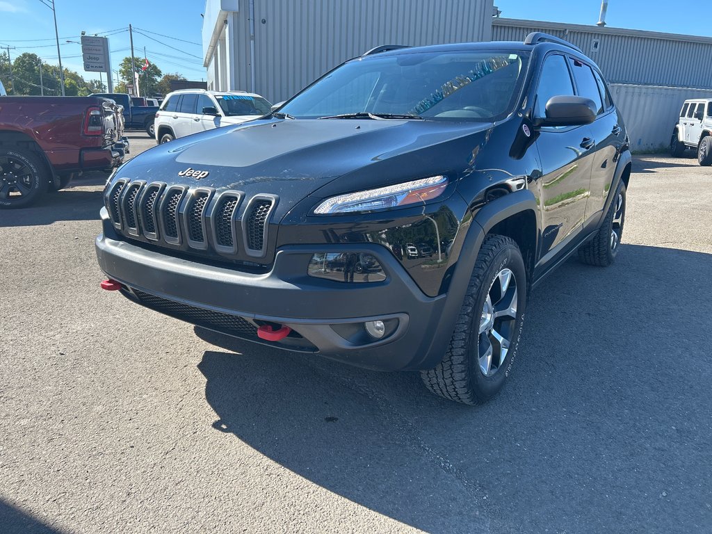 2017  Cherokee Trailhawk in Paspébiac, Quebec - 1 - w1024h768px