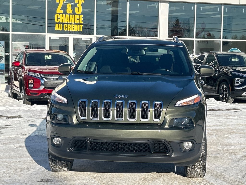 2018 Jeep Cherokee North in Paspébiac, Quebec - 8 - w1024h768px