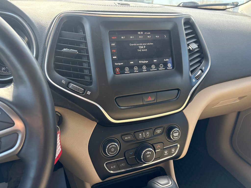2019 Jeep Cherokee North in Paspébiac, Quebec - 13 - w1024h768px