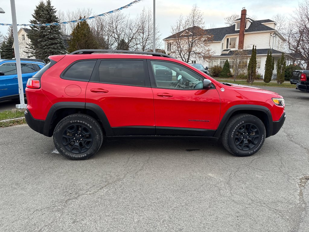 Jeep Cherokee Trailhawk 2019 à Paspébiac, Québec - 9 - w1024h768px