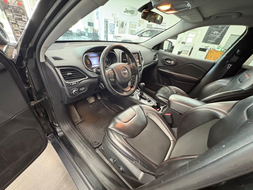 Jeep Cherokee Trailhawk 2019 à Paspébiac, Québec - 10 - w1024h768px