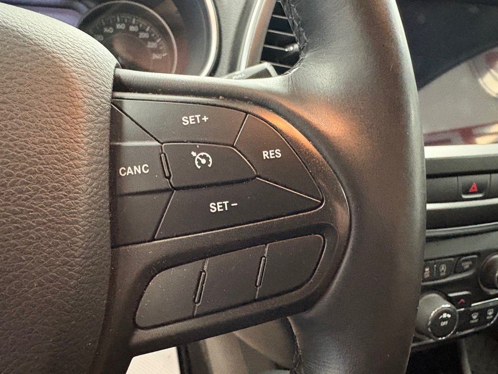 Jeep Cherokee Trailhawk 2019 à Paspébiac, Québec - 15 - w1024h768px