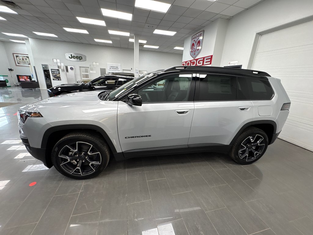 Jeep Cherokee OVERLAND 2026 à Paspébiac, Québec - 8 - w1024h768px