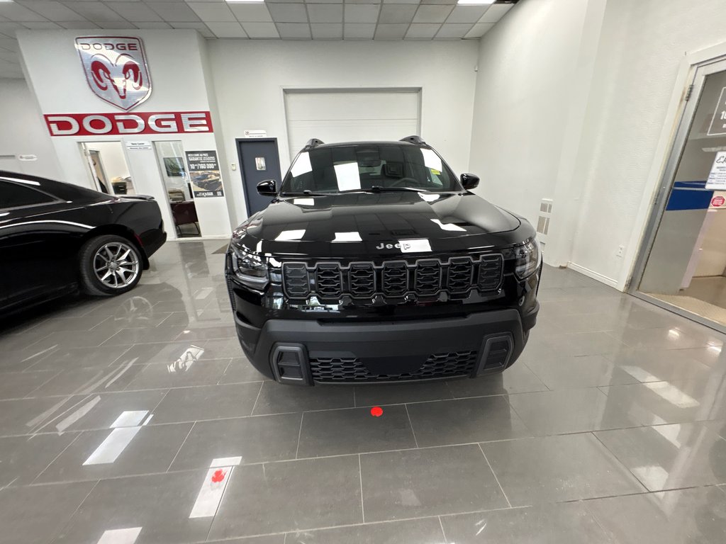 Jeep Cherokee LIMITED 2026 à Paspébiac, Québec - 2 - w1024h768px