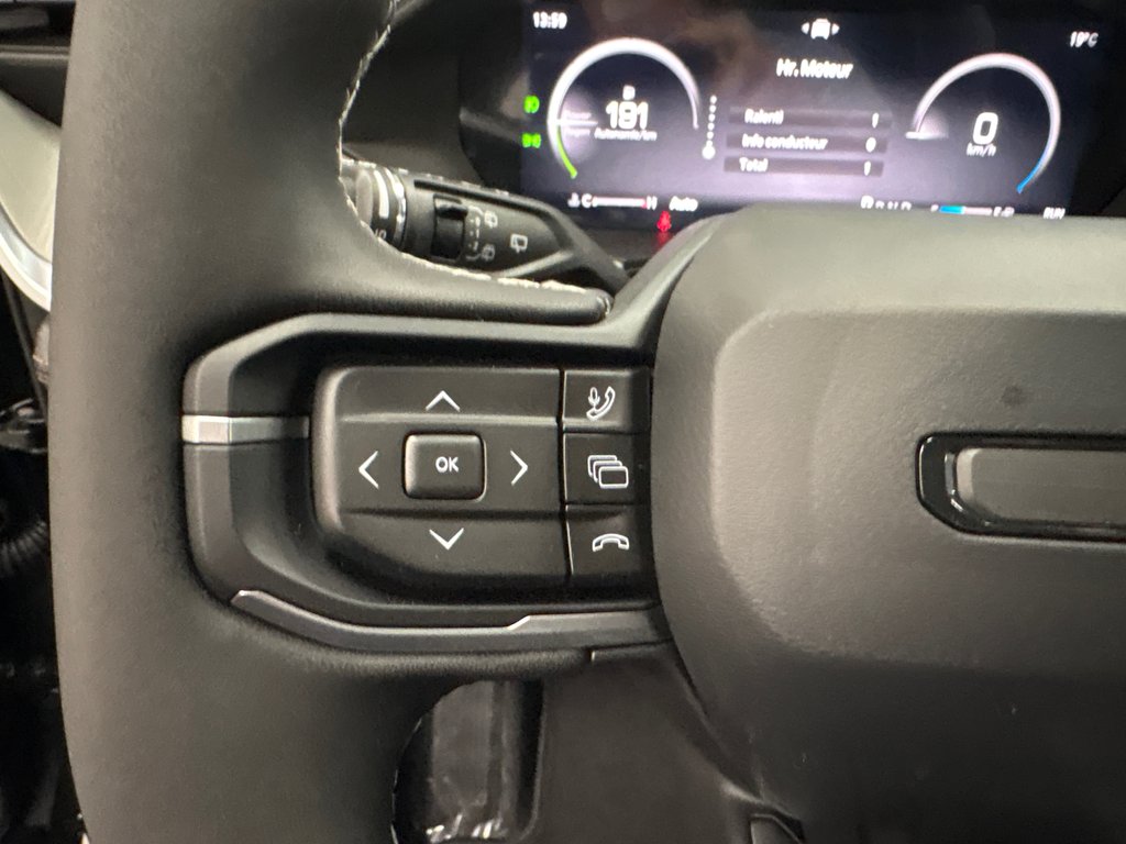 Jeep Cherokee LIMITED 2026 à Paspébiac, Québec - 13 - w1024h768px