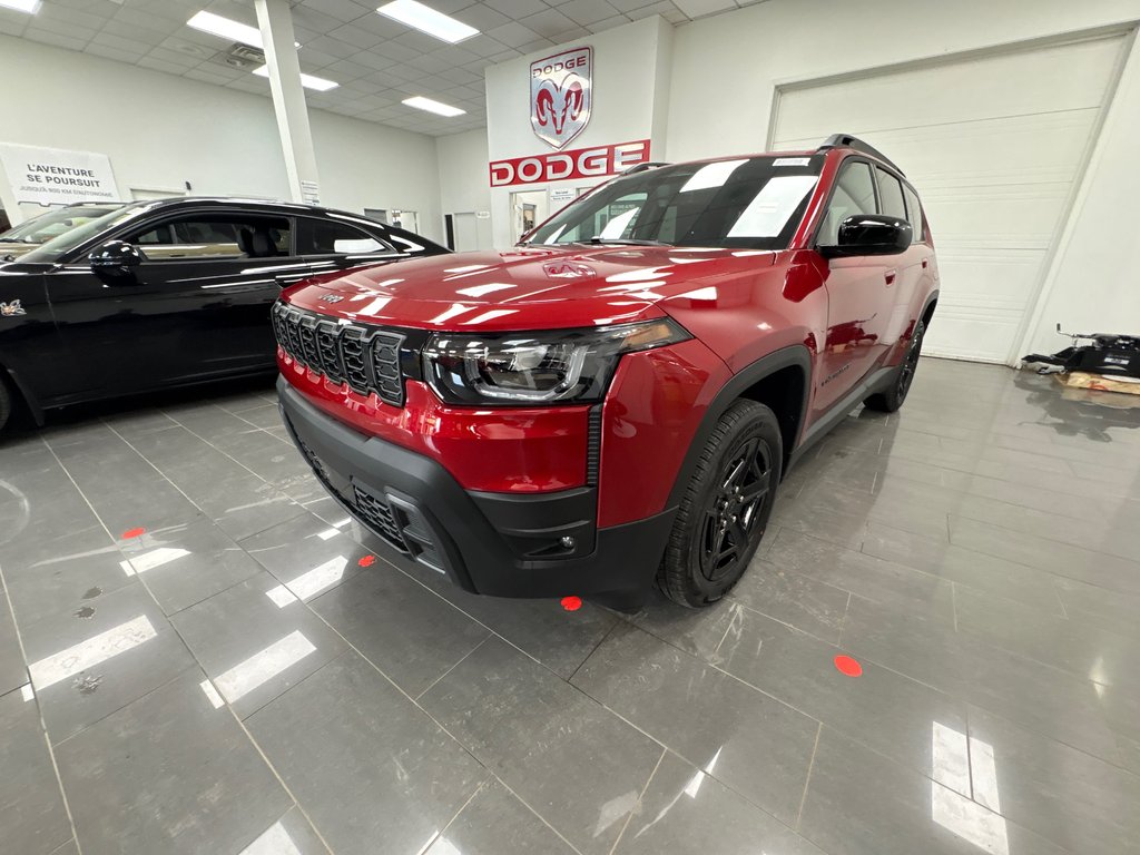 Jeep Cherokee LAREDO 2026 à Paspébiac, Québec - 1 - w1024h768px