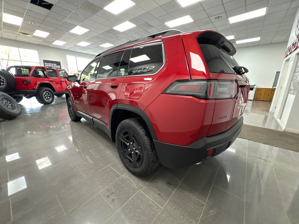 Jeep Cherokee LAREDO 2026 à Paspébiac, Québec - 7 - w1024h768px