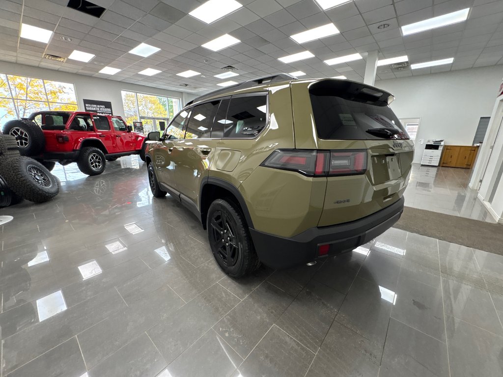 Jeep Cherokee LAREDO 2026 à Paspébiac, Québec - 7 - w1024h768px