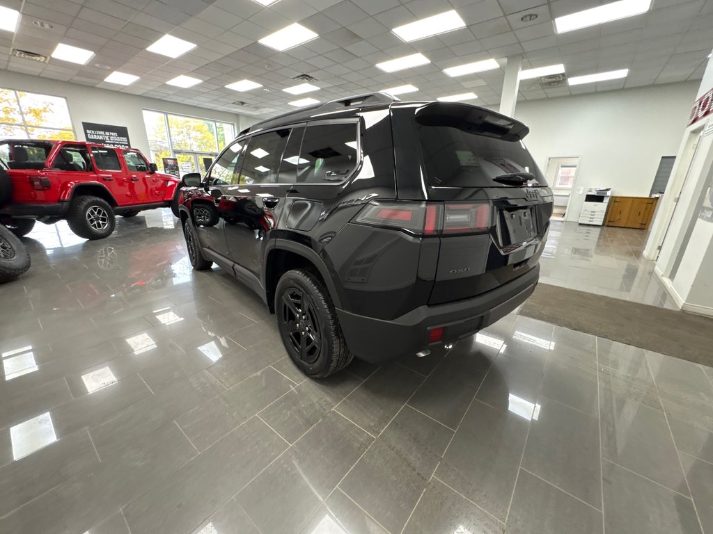 Jeep Cherokee LAREDO 2026 à Paspébiac, Québec - 7 - w1024h768px
