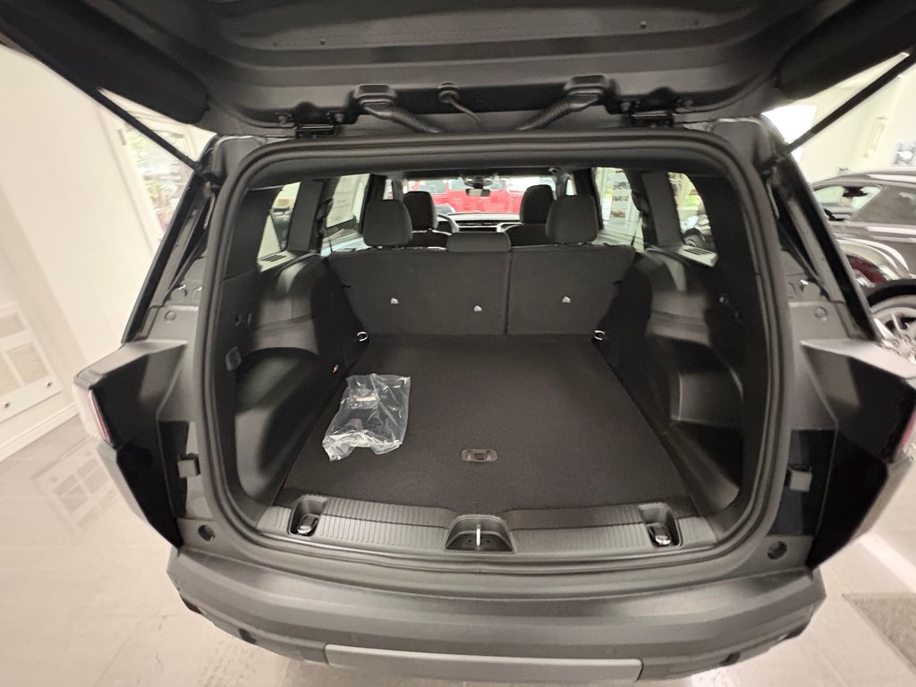 Jeep Cherokee Laredo 2026 à Paspébiac, Québec - 9 - w1024h768px