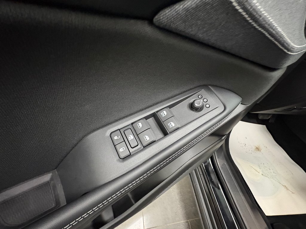 Jeep Cherokee Laredo 2026 à Paspébiac, Québec - 13 - w1024h768px