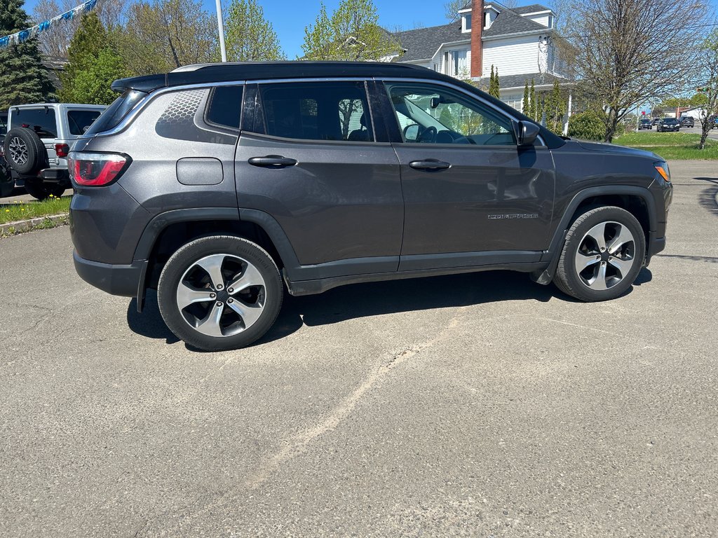 2018 Jeep Compass North in Paspébiac, Quebec - 4 - w1024h768px