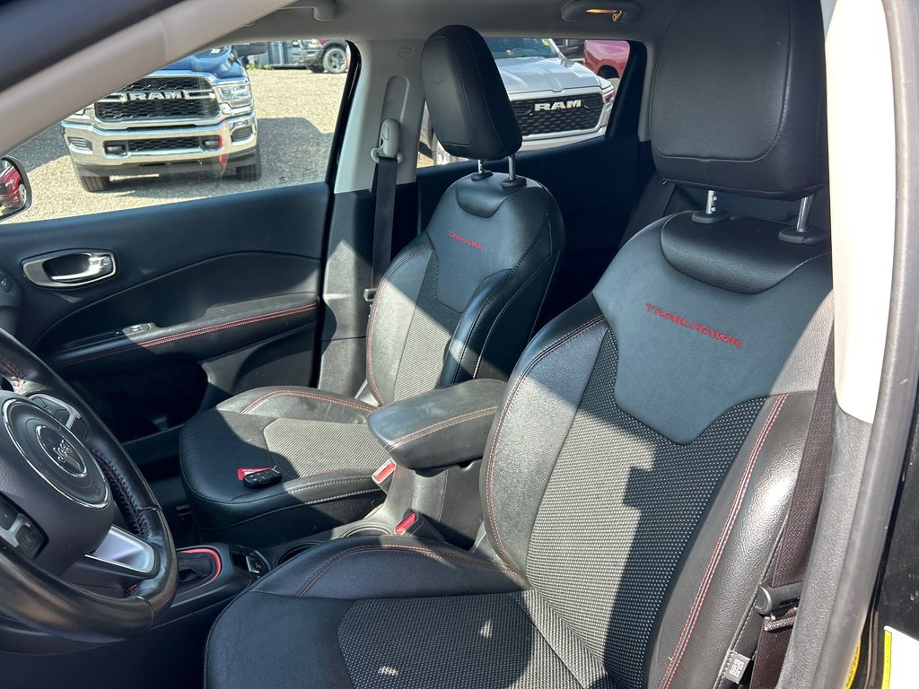 2021  Compass Trailhawk in Paspébiac, Quebec - 18 - w1024h768px