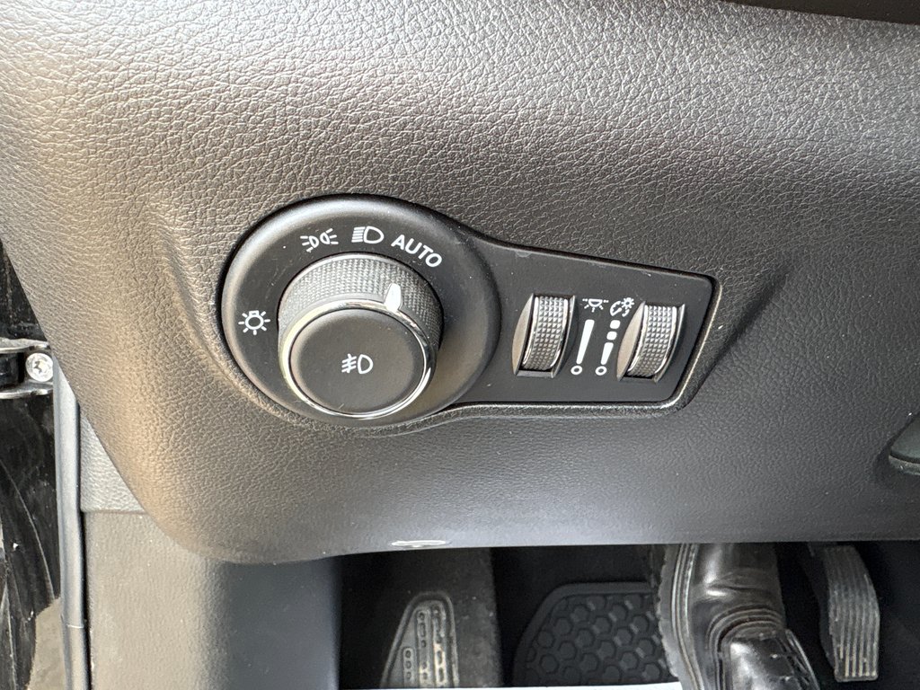 Jeep Compass Trailhawk 2022 à Chandler, Québec - 18 - w1024h768px
