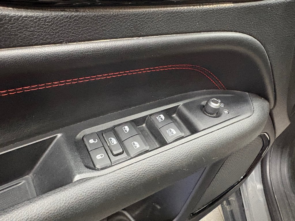 2022 Jeep Compass Trailhawk in Paspébiac, Quebec - 14 - w1024h768px