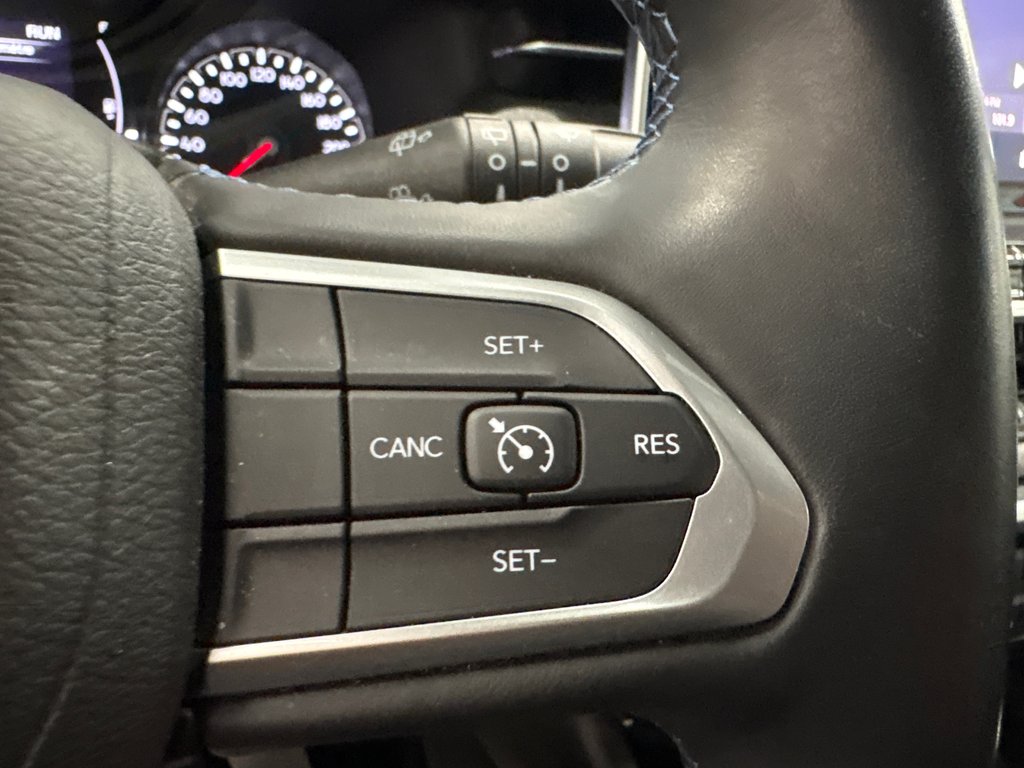 2022 Jeep Compass North in Paspébiac, Quebec - 17 - w1024h768px
