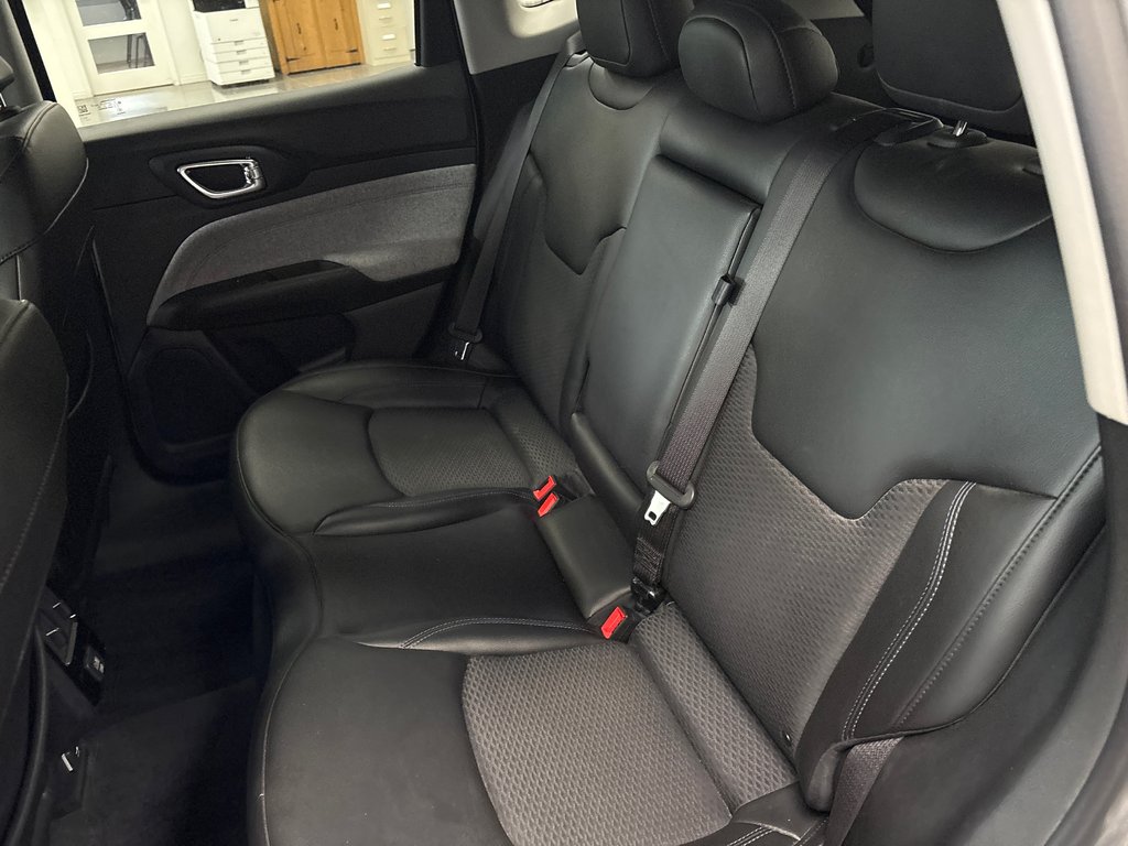 2022 Jeep Compass North in Paspébiac, Quebec - 9 - w1024h768px